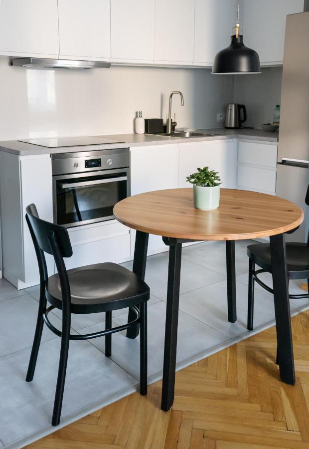Nowogrodzka Grey Apartment Warszawa Eksteriør bilde